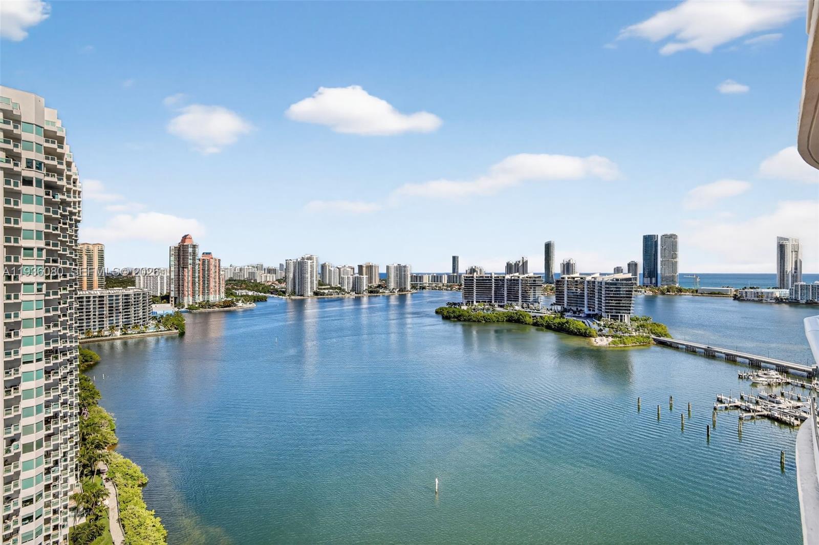 2306 3 / 4 2390 sq. ft. $ 2025-12-29 0 Photo