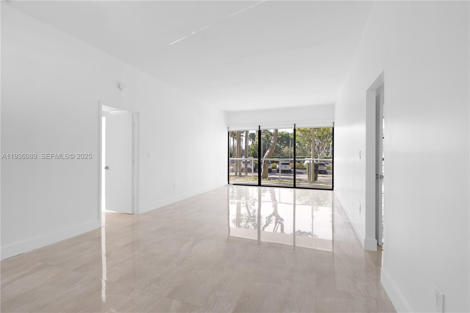 Photo of 3731 Country Club Dr  #124, Aventura, Florida, 33180 - 