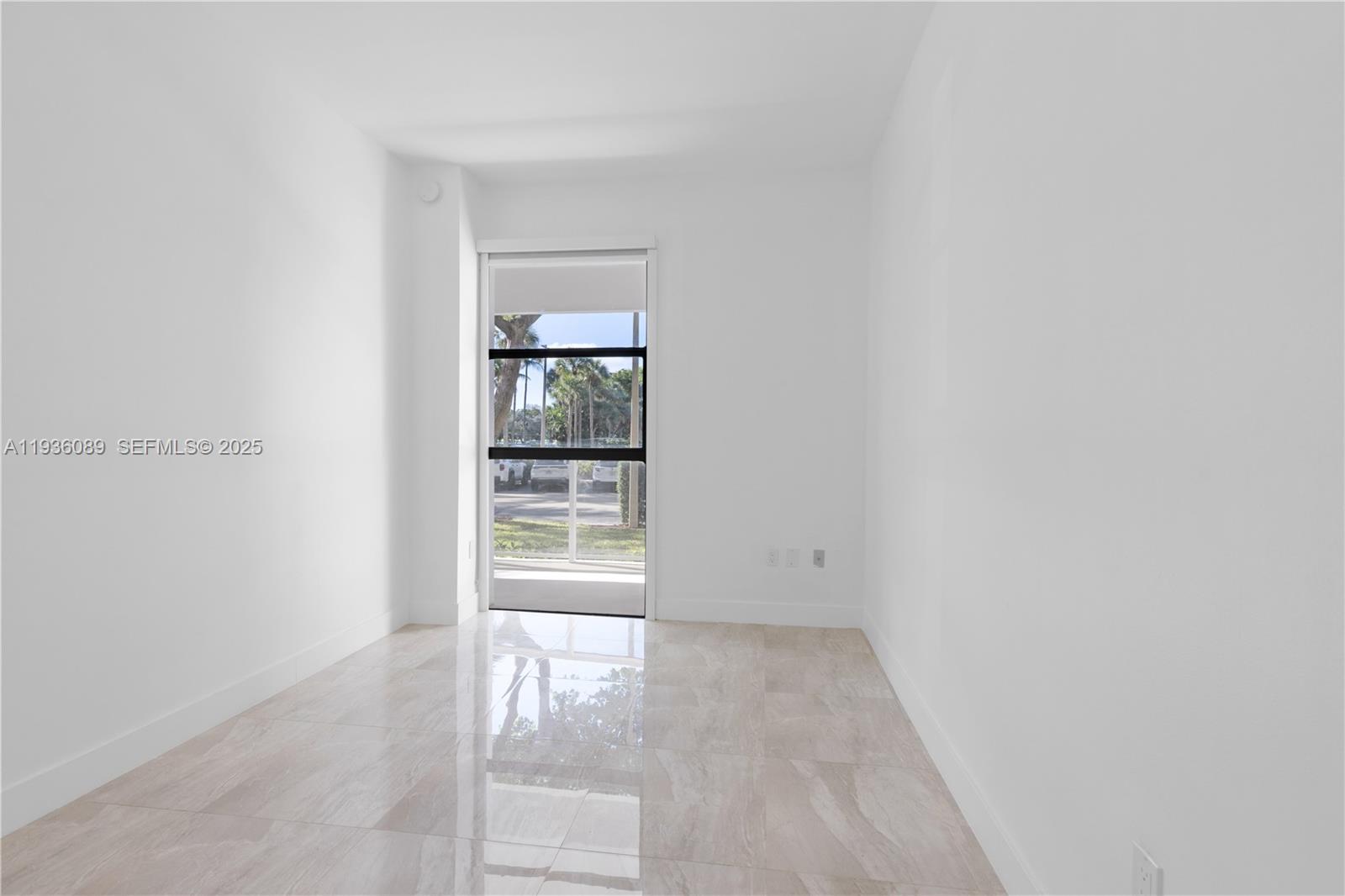 Photo of 3731 Country Club Dr  #124, Aventura, Florida, 33180 - 