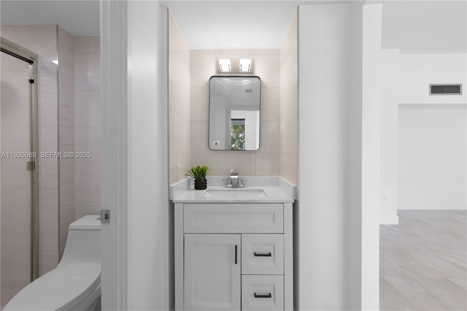 Photo of 3731 Country Club Dr  #124, Aventura, Florida, 33180 - 