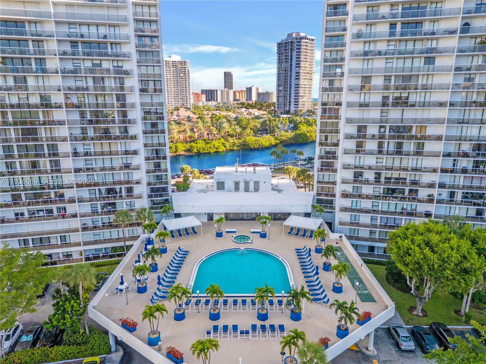 Photo of 3731 Country Club Dr  #124, Aventura, Florida, 33180 - 