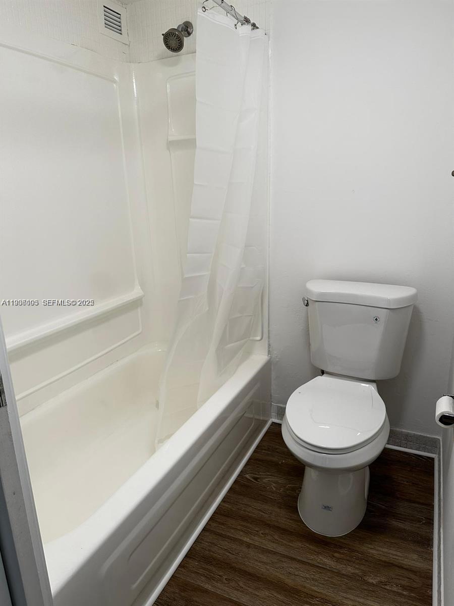 Photo of 16909 Bay Rd  #409, Sunny Isles Beach, Florida, 33160 - 