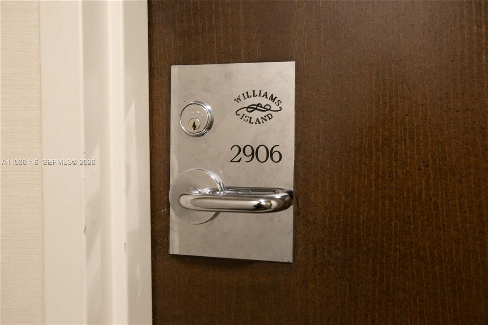 2906 3 / 3 1520 sq. ft. $ 2025-12-29 0 Photo