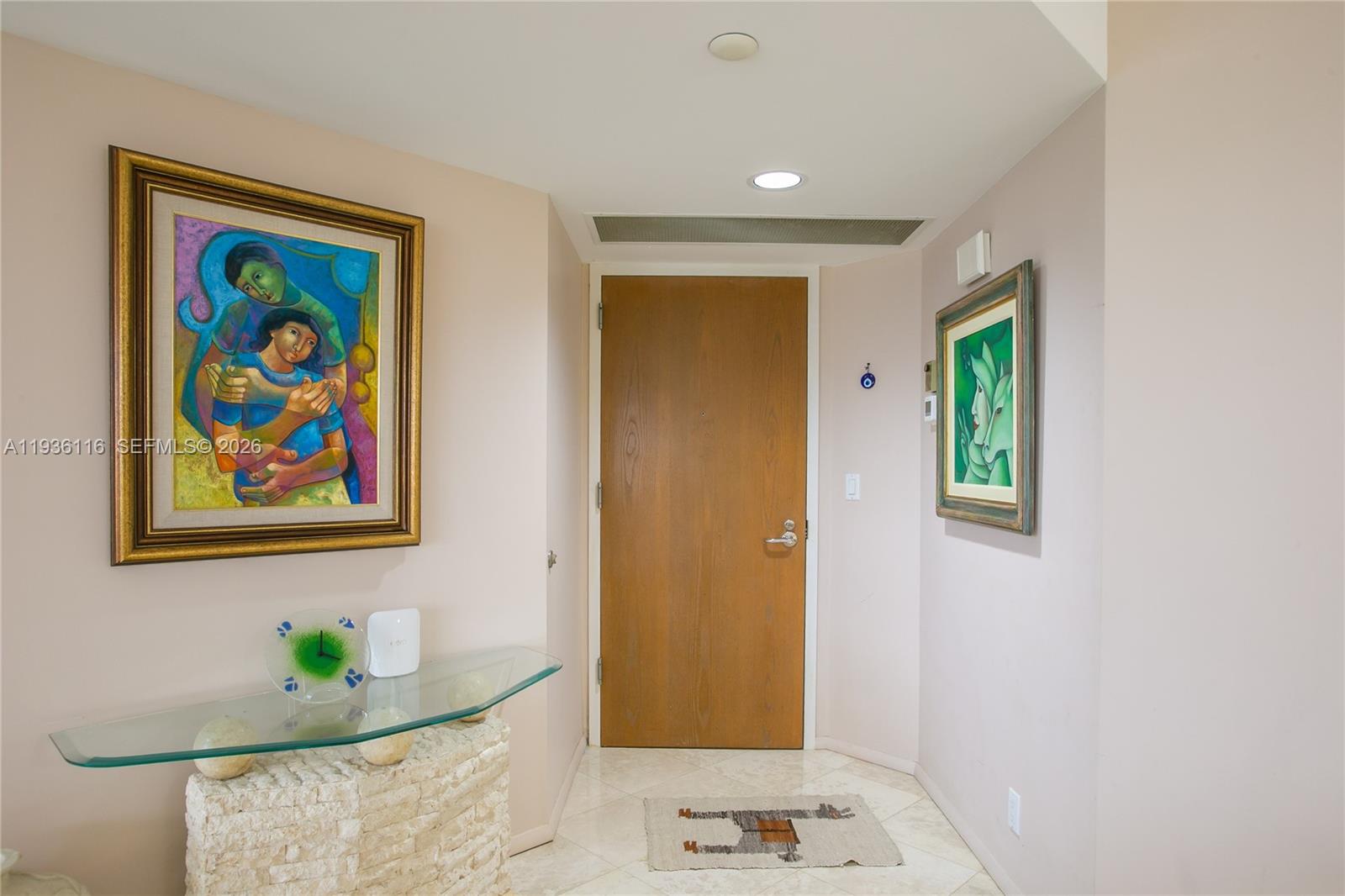 2906 3 / 3 1520 sq. ft. $ 2025-12-29 0 Photo