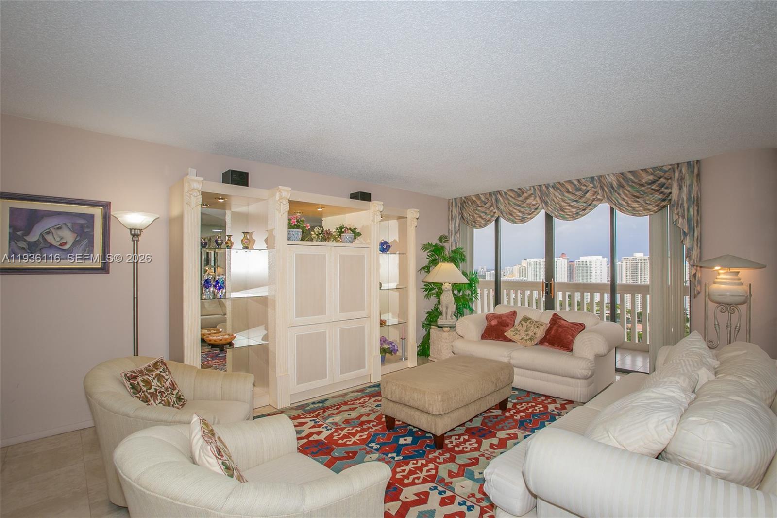 2906 3 / 3 1520 sq. ft. $ 2025-12-29 0 Photo