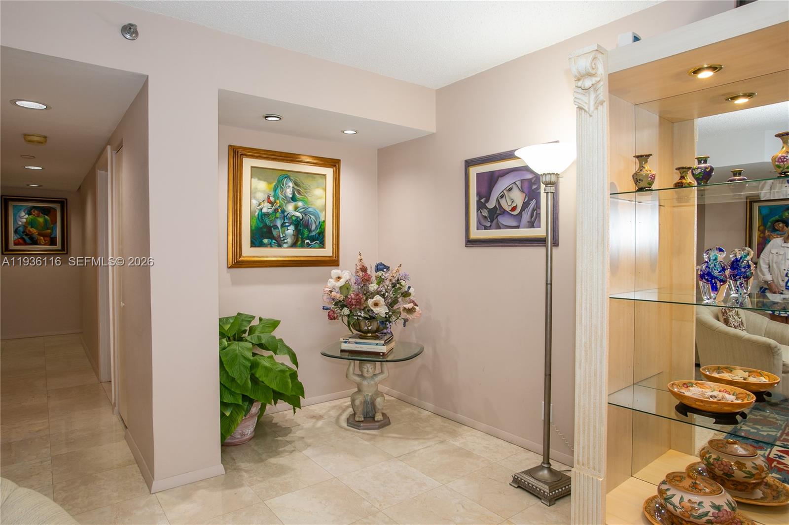 2906 3 / 3 1520 sq. ft. $ 2025-12-29 0 Photo