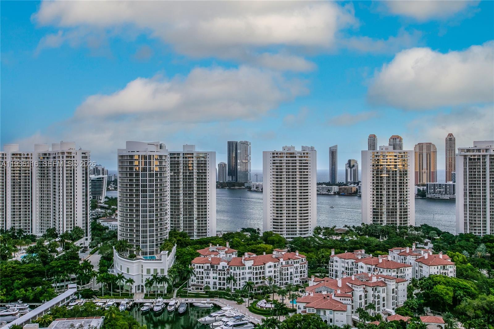 2906 3 / 3 1520 sq. ft. $ 2025-12-29 0 Photo