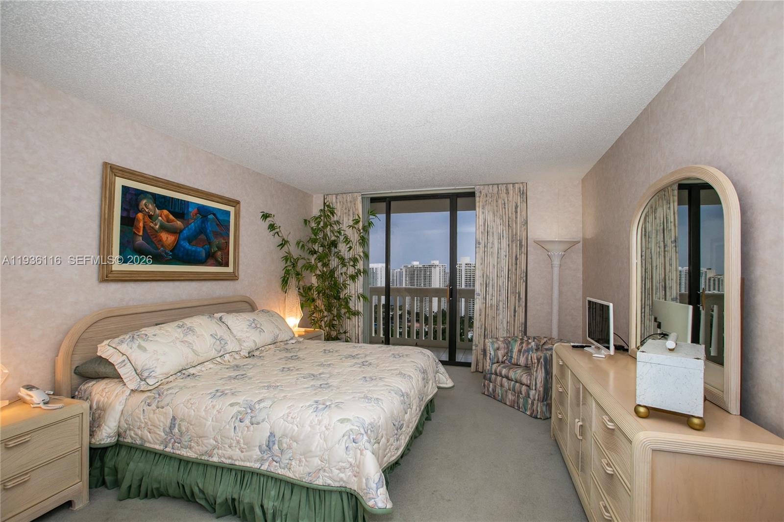 2906 3 / 3 1520 sq. ft. $ 2025-12-29 0 Photo