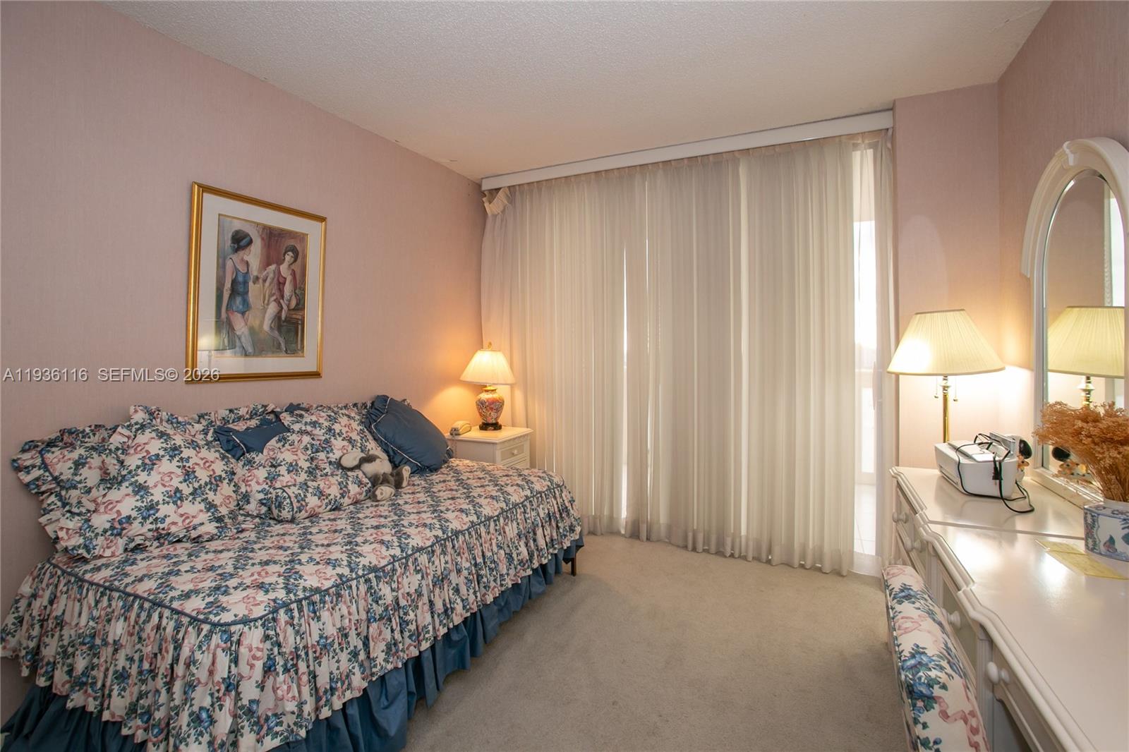 2906 3 / 3 1520 sq. ft. $ 2025-12-29 0 Photo
