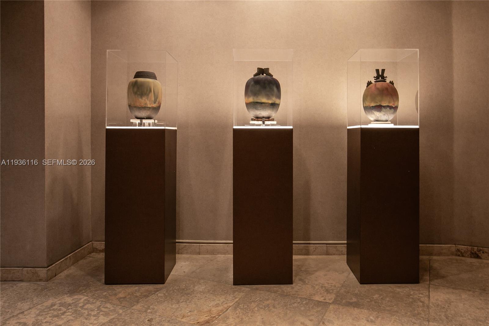 2906 3 / 3 1520 sq. ft. $ 2025-12-29 0 Photo