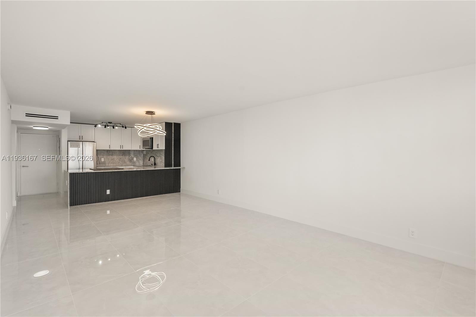 Photo of 3180 Ocean Dr #717, Hallandale Beach, Florida, 33009 -