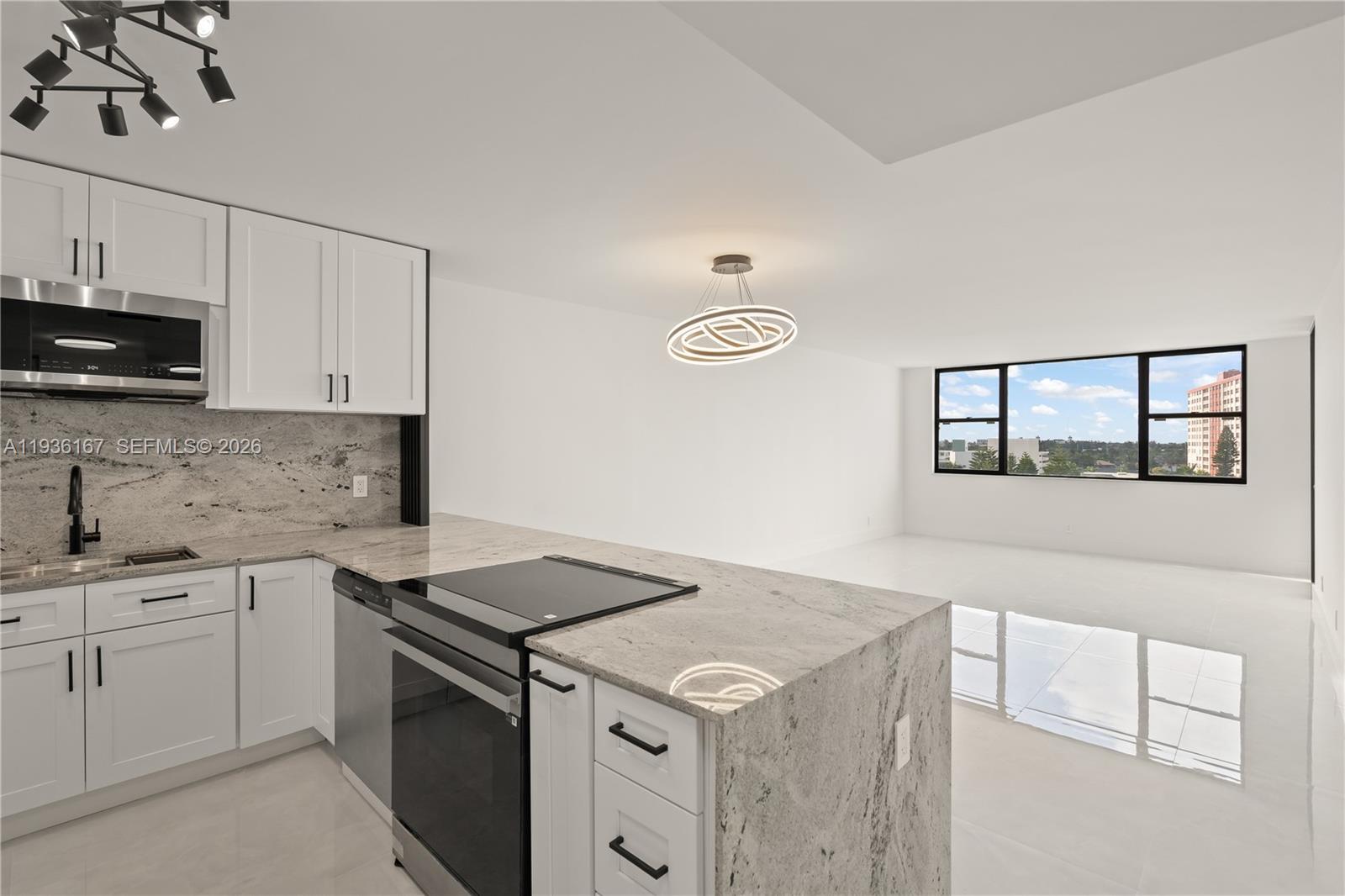 Photo of 3180 Ocean Dr #717, Hallandale Beach, Florida, 33009 -