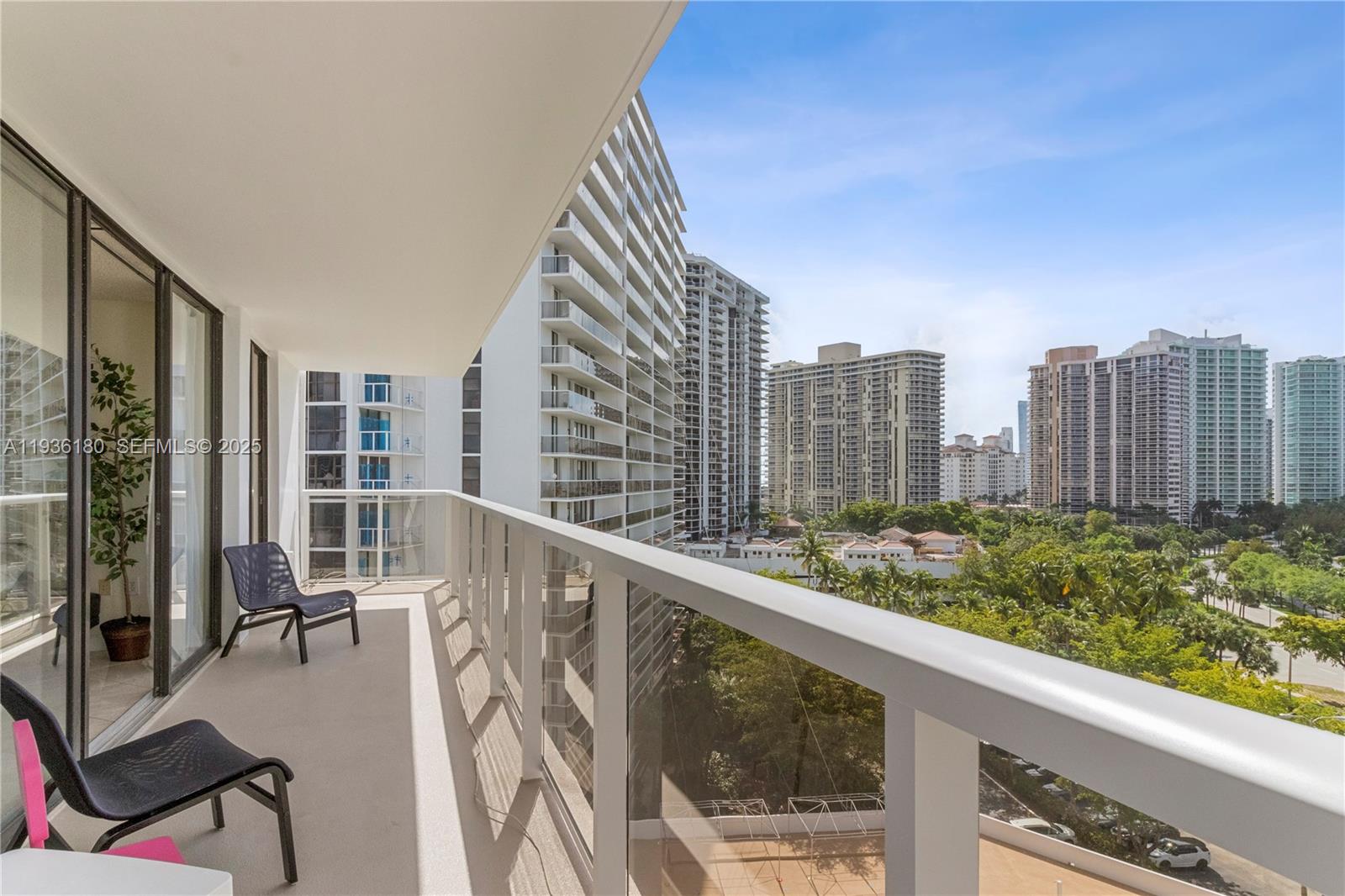 Photo of 3701 Country Club Dr  #1004, Aventura, Florida, 33180 - 