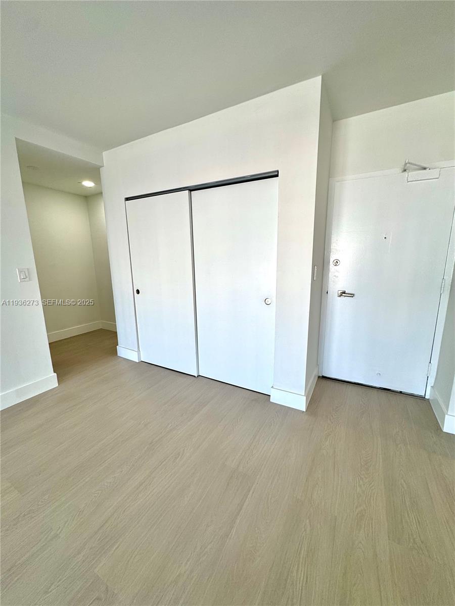 1201 1 / 2 762 sq. ft. $ 2025-12-29 0 Photo