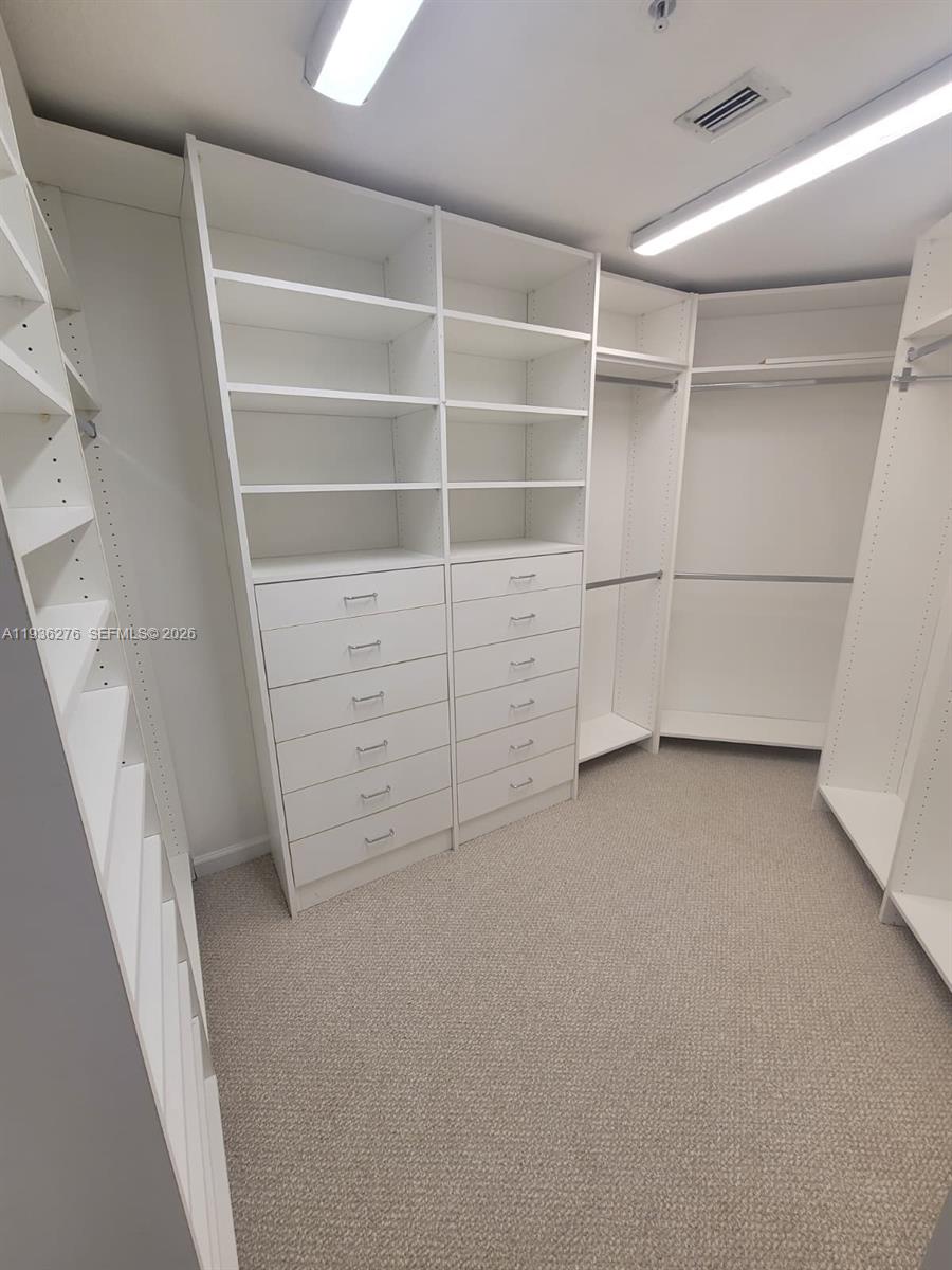 Photo of 6001 Ocean Dr  #905, Hollywood, Florida, 33019 - 