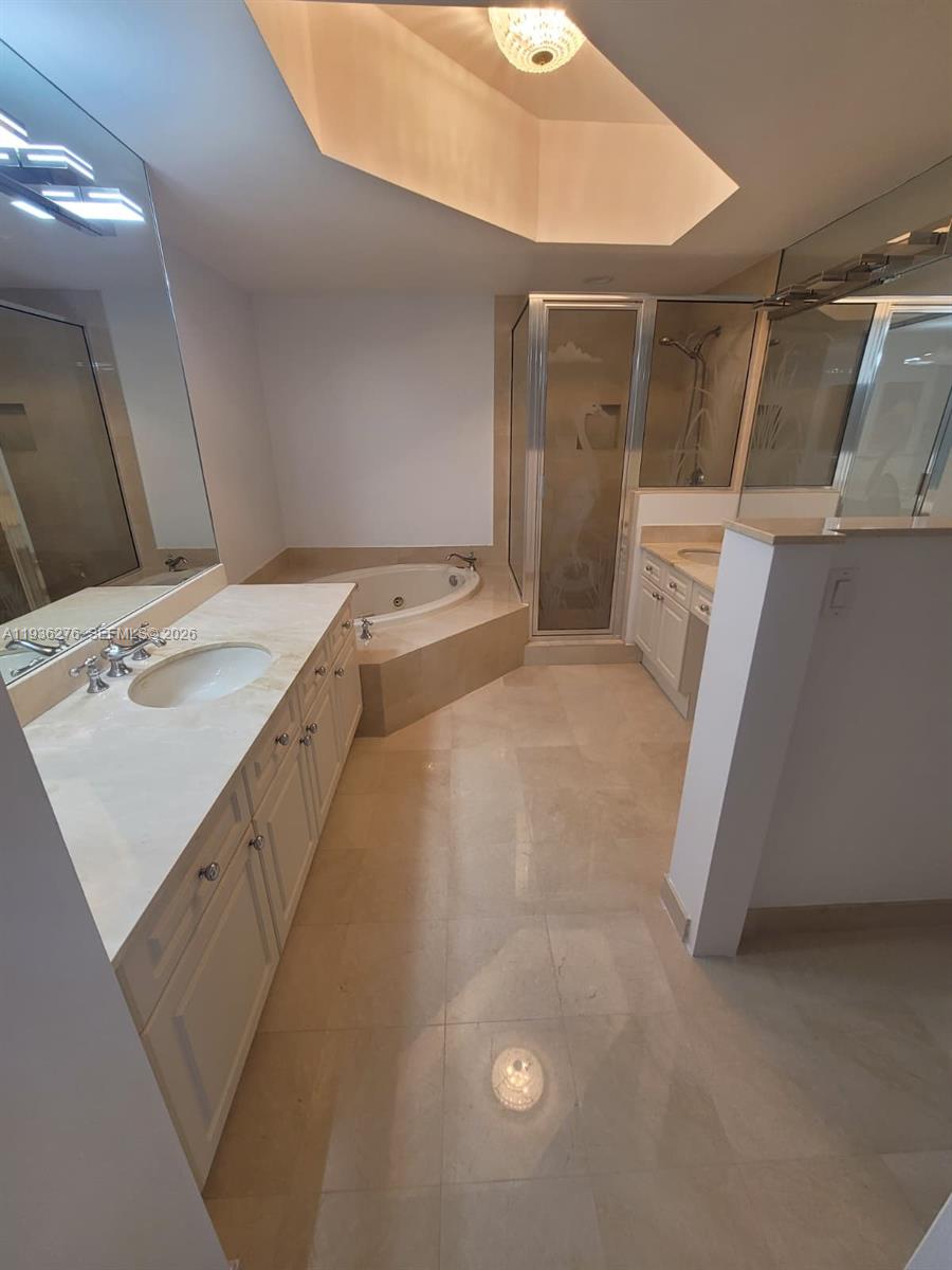 Photo of 6001 Ocean Dr  #905, Hollywood, Florida, 33019 - 