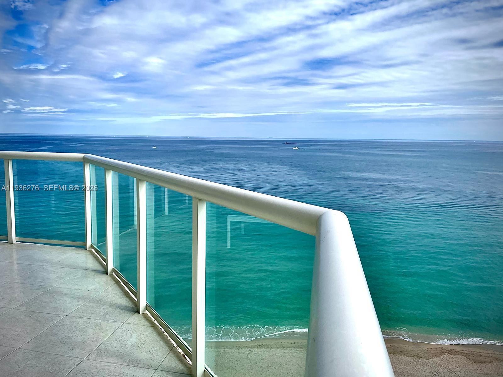 Photo of 6001 Ocean Dr  #905, Hollywood, Florida, 33019 - 