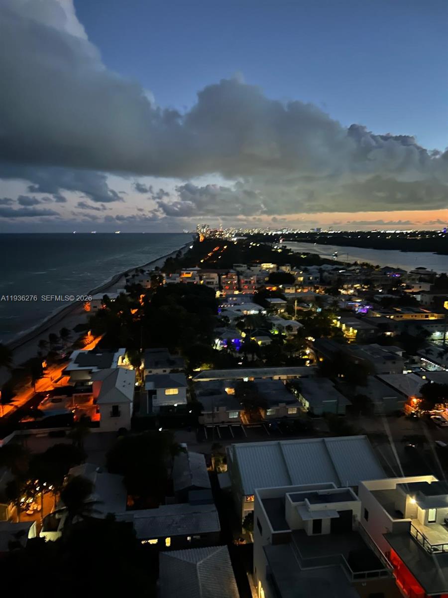 Photo of 6001 Ocean Dr  #905, Hollywood, Florida, 33019 - 