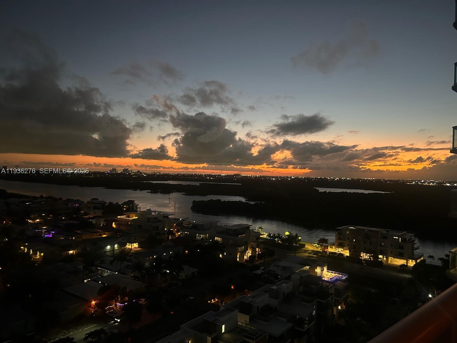 Photo of 6001 Ocean Dr  #905, Hollywood, Florida, 33019 - 