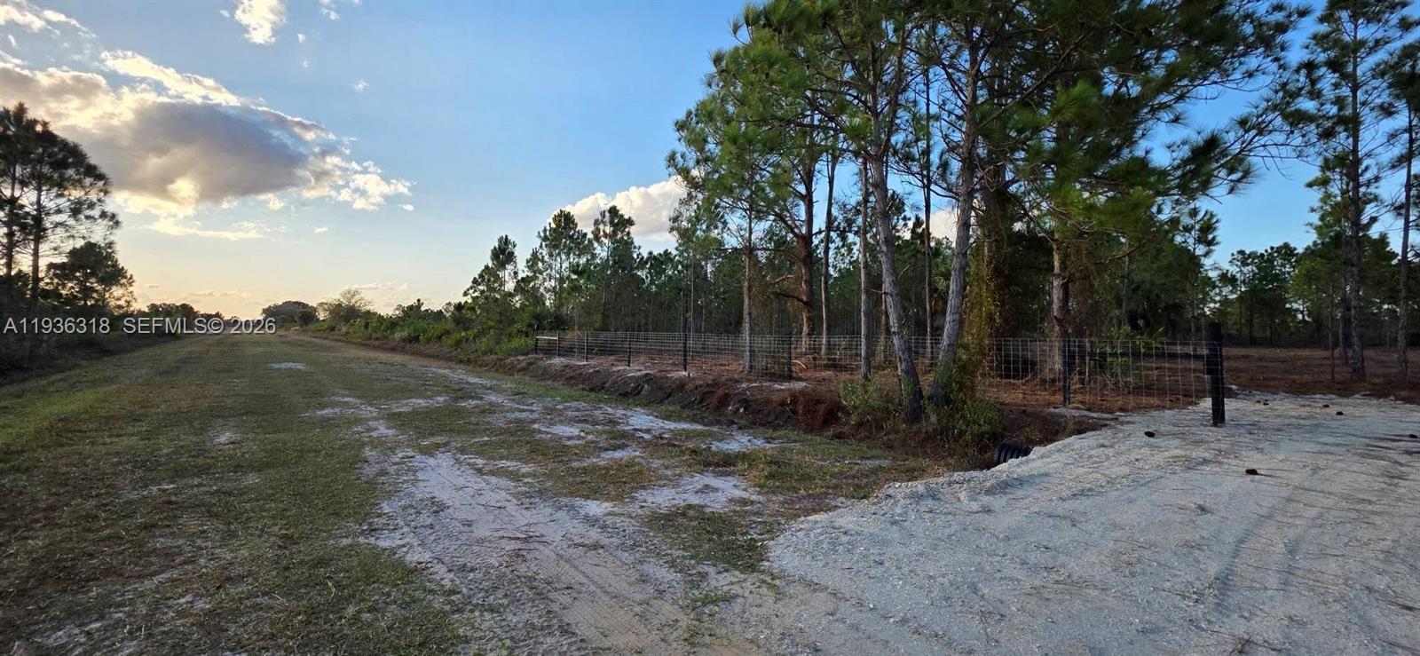   /   sq. ft. $ 2026-01-15 0 Photo