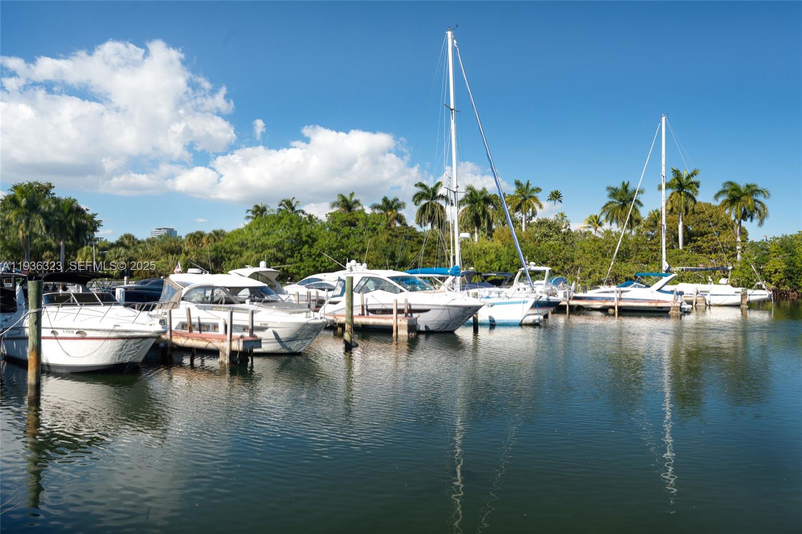 Photo of 3401 Country Club Dr  #519, Aventura, Florida, 33180 - 