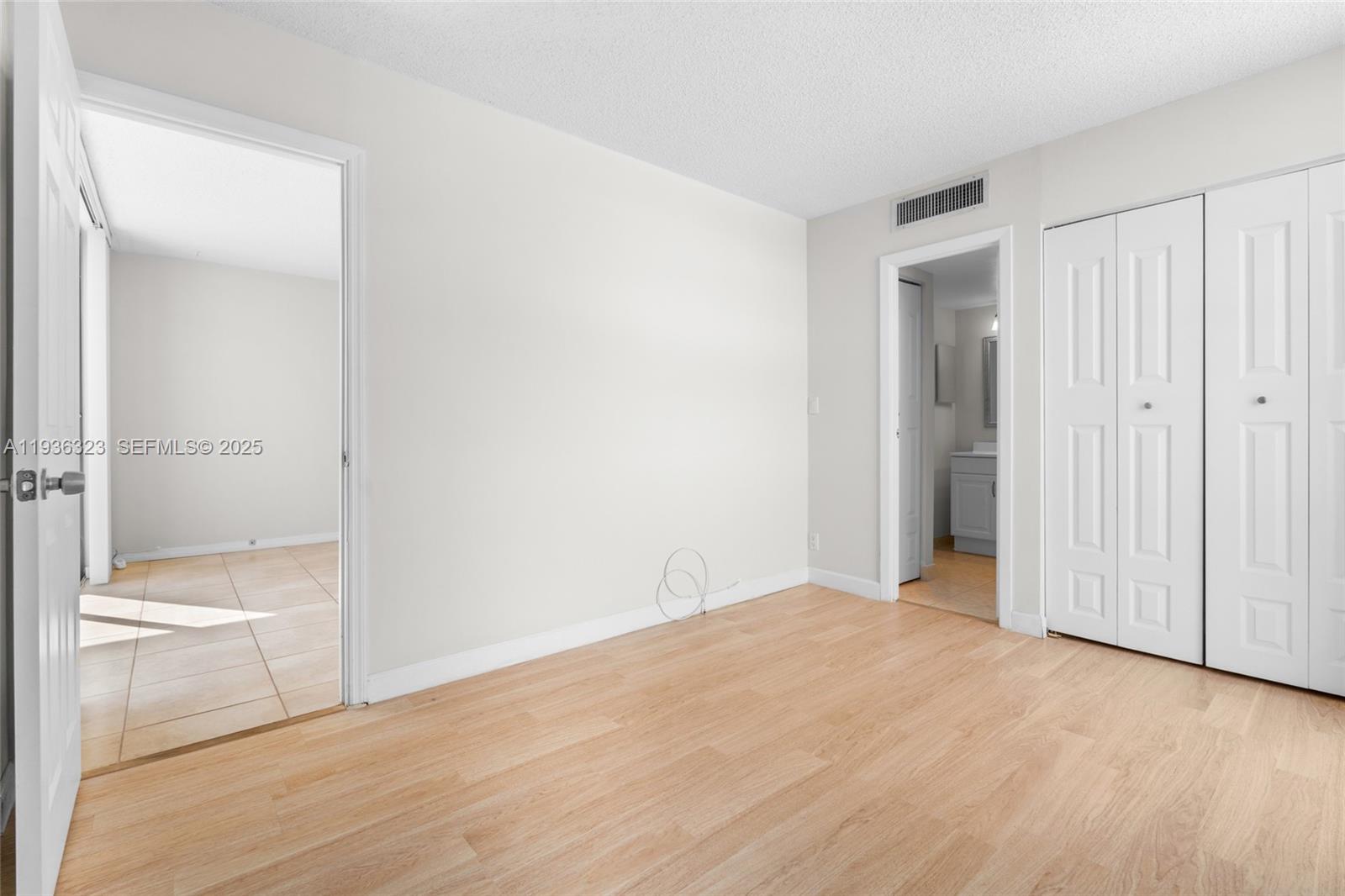 Photo of 3401 Country Club Dr  #519, Aventura, Florida, 33180 - 