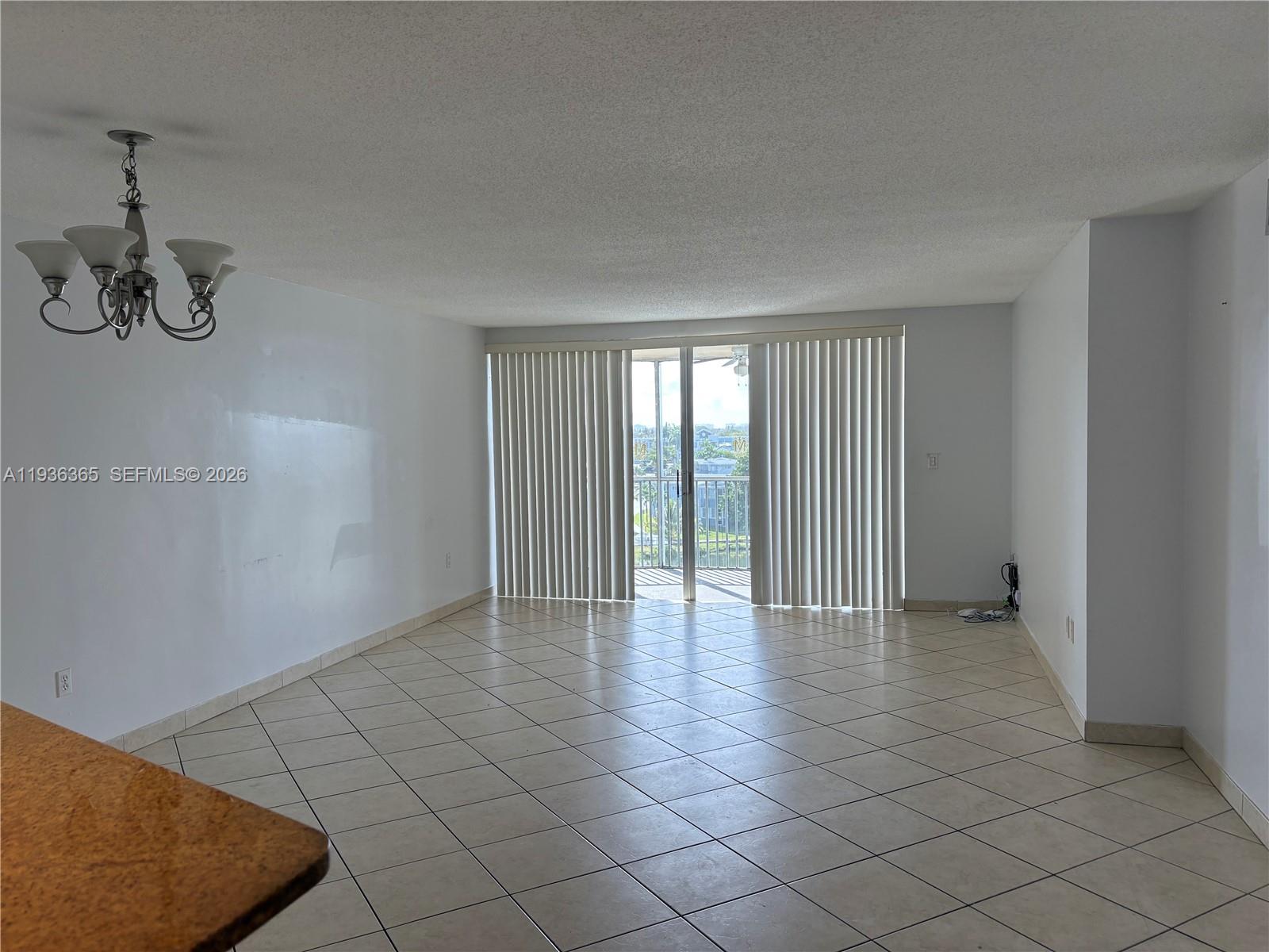 See details 628-4 2 / 2 1317 sq. ft. $ 2025-12-29 0 Photo