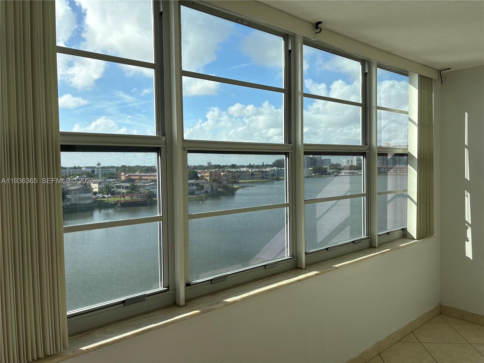 See details 628-4 2 / 2 1317 sq. ft. $ 2025-12-29 0 Photo