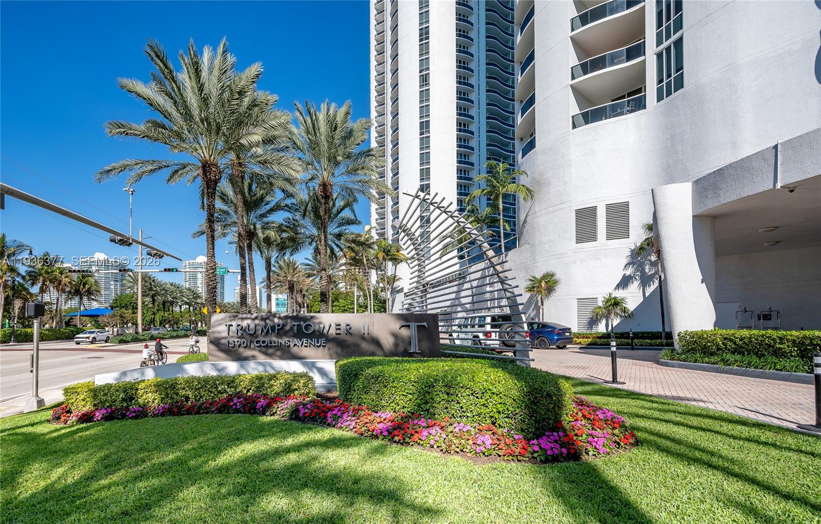 3807 3 / 3 2106 sq. ft. $ 2025-12-30 0 foto