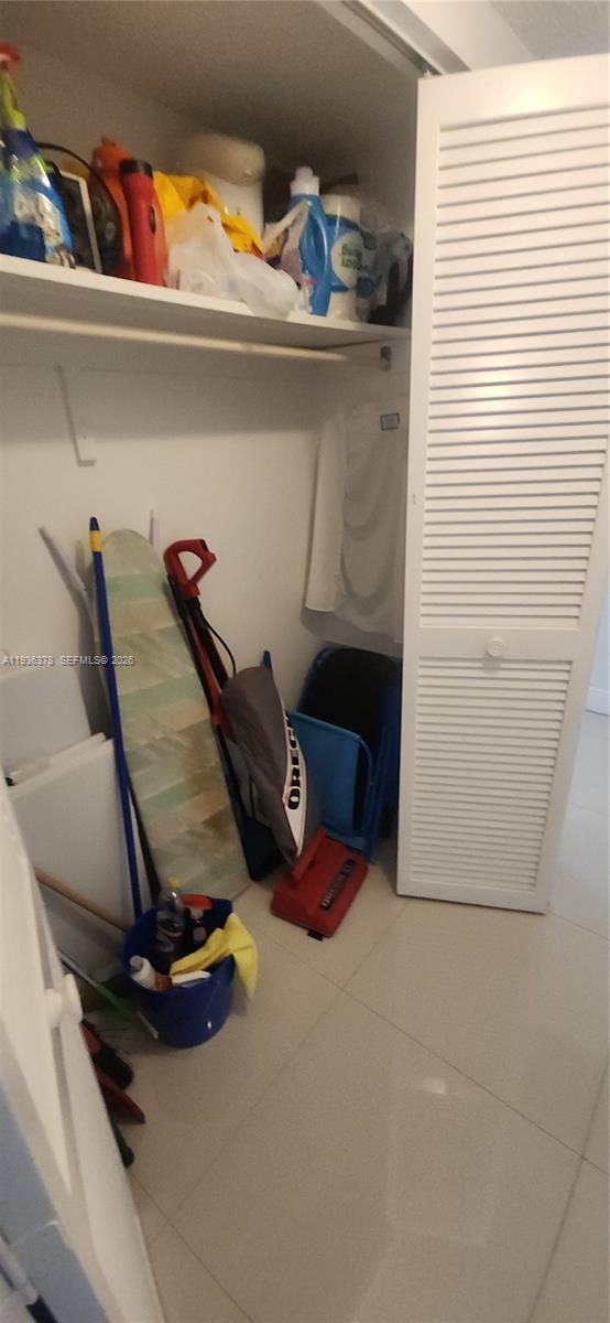 15H 2 / 2 1240 sq. ft. $ 2025-12-30 0 Photo