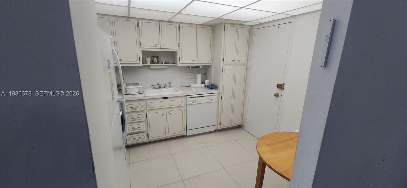 15H 2 / 2 1240 sq. ft. $ 2025-12-30 0 Photo