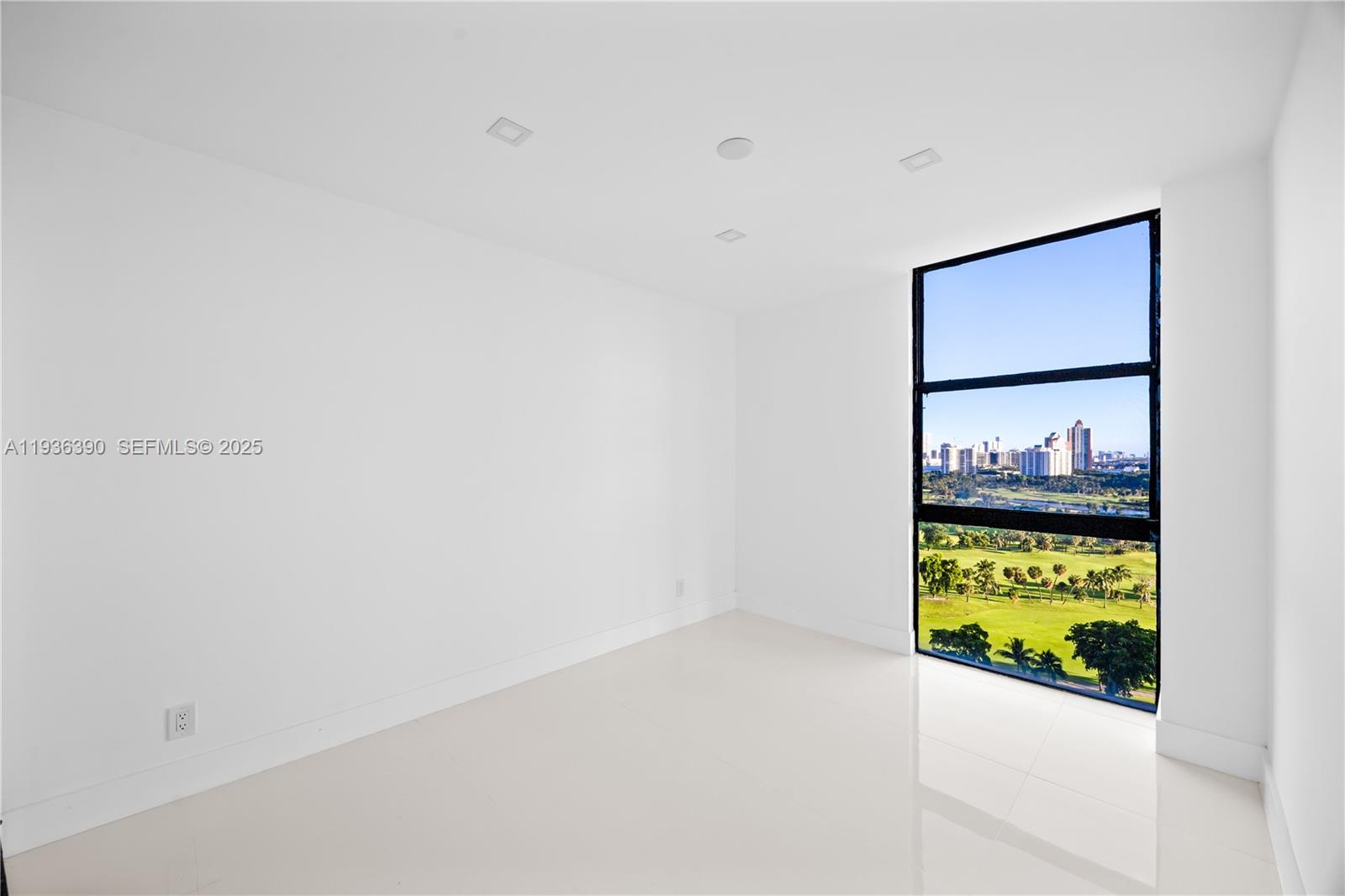 Photo of 20379 Country Club Dr  #1938, Aventura, Florida, 33180 - 