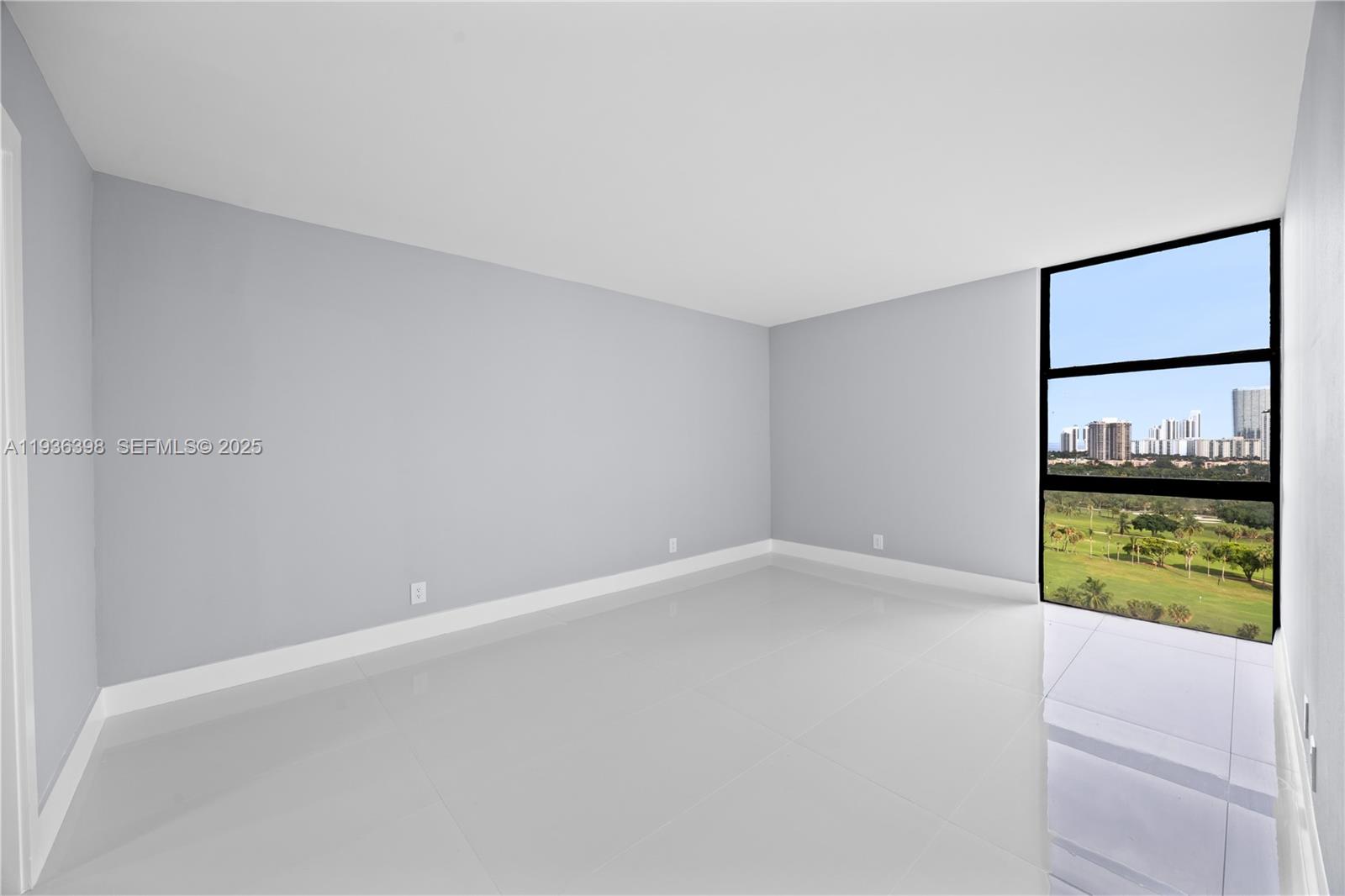 Photo of 20335 Country Club Dr  #1905, Aventura, Florida, 33180 - 