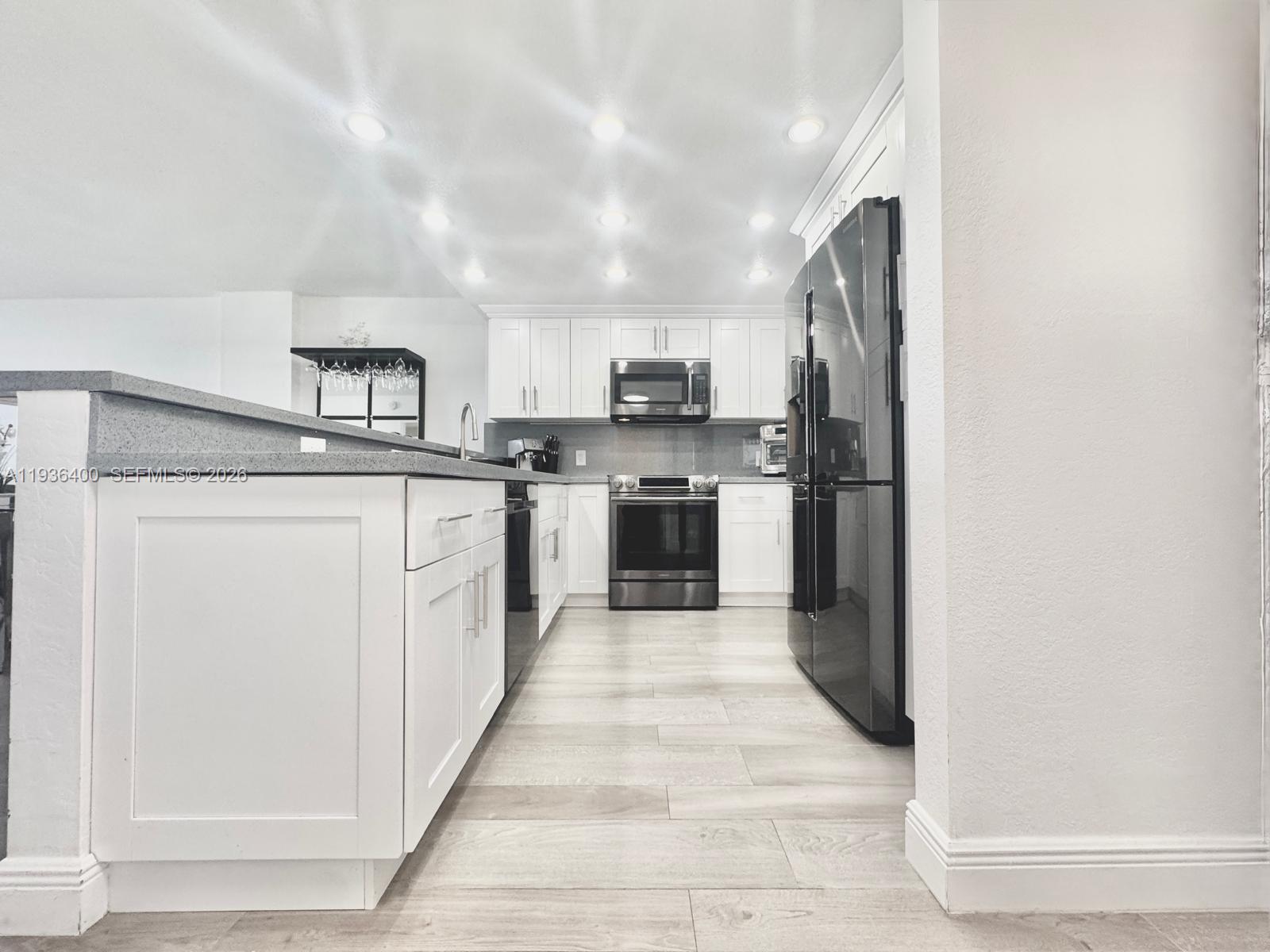 Photo of 3800 Ocean Dr  #423, Hollywood, Florida, 33019 - 