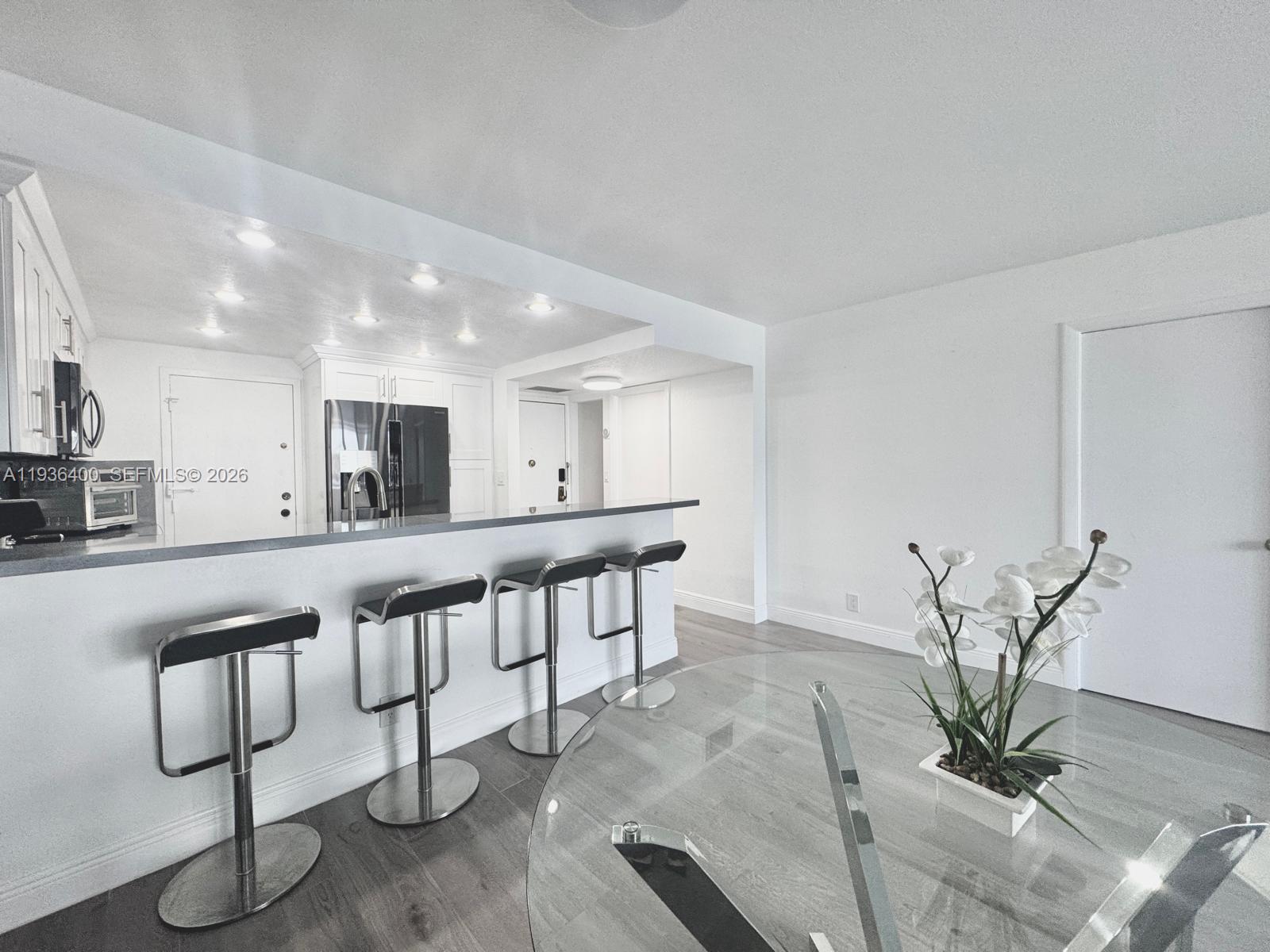 Photo of 3800 Ocean Dr  #423, Hollywood, Florida, 33019 - 