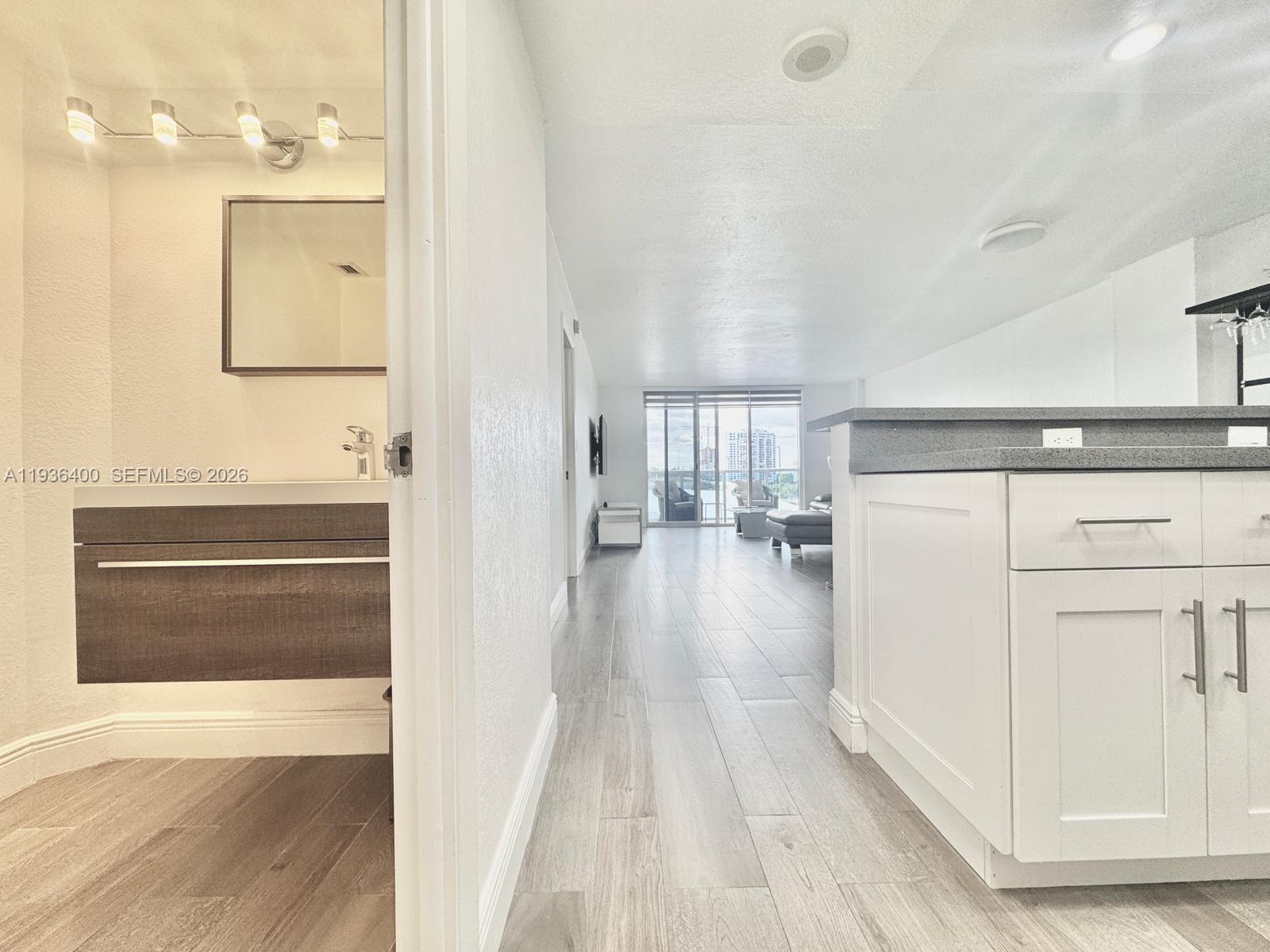 Photo of 3800 Ocean Dr  #423, Hollywood, Florida, 33019 - 