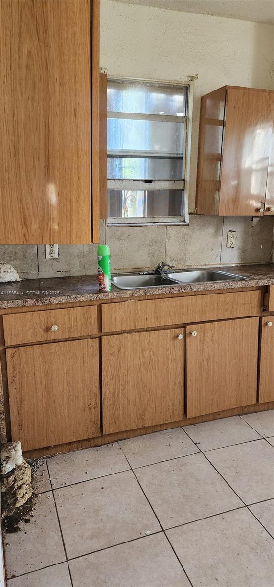   /  2380 sq. ft. $ 2025-12-30 0 Photo