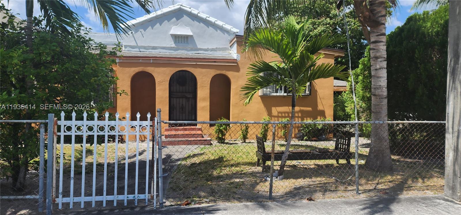 Подробнее / 2380 кв.футов $ 2025-12-30 0 Фото