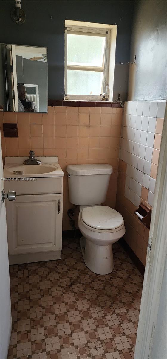   /  2380 sq. ft. $ 2025-12-30 0 Photo