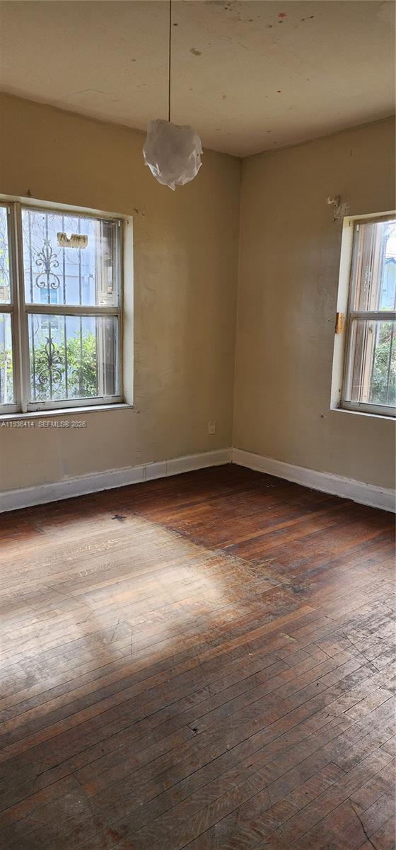   /  2380 sq. ft. $ 2025-12-30 0 Photo