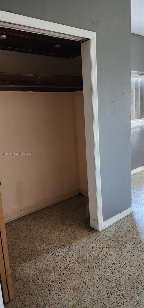   /  2380 sq. ft. $ 2025-12-30 0 Photo