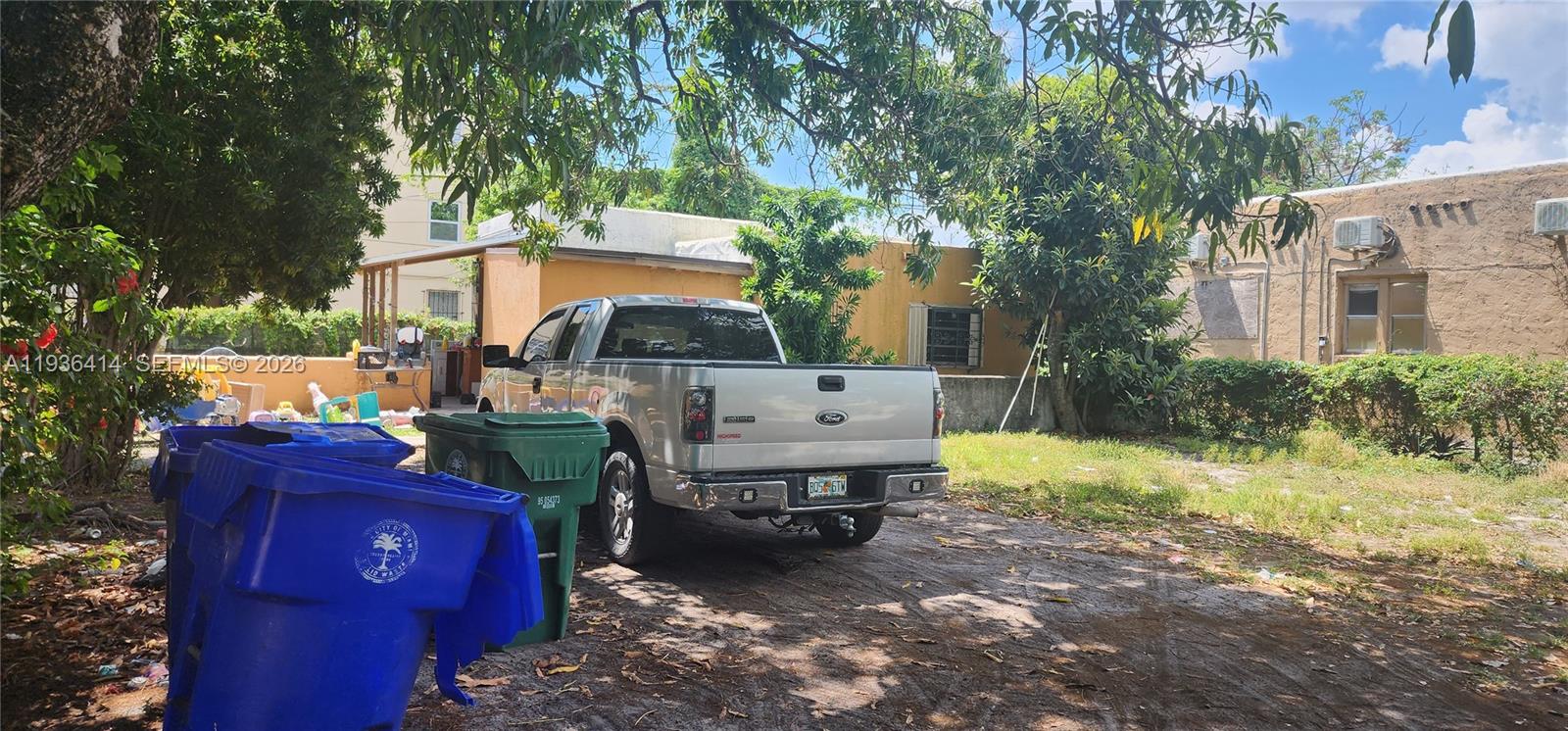 Подробнее / 2380 кв.футов $ 2025-12-30 0 Фото