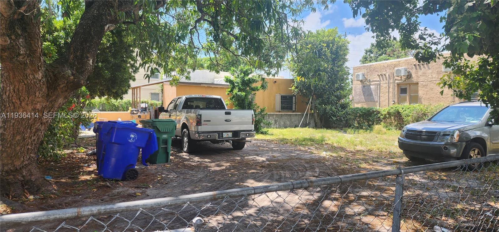 Подробнее / 2380 кв.футов $ 2025-12-30 0 Фото