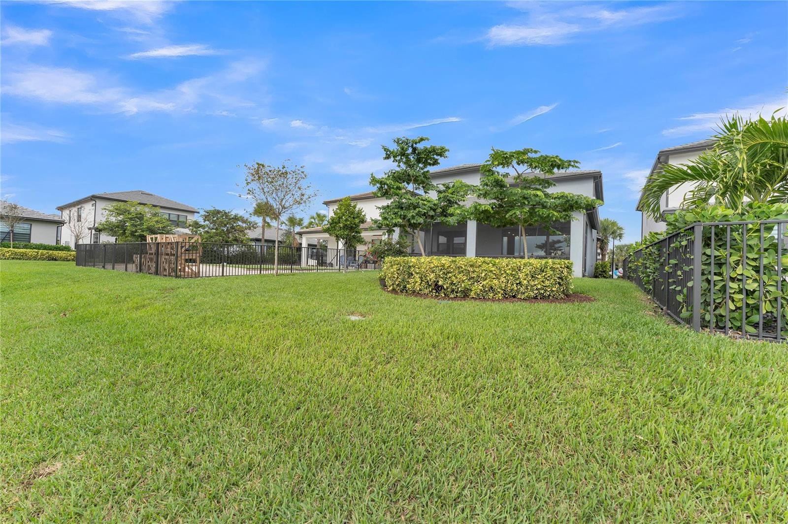Ver detalles 2854 4 / 3 2130 sq. ft. $ 2026-04-29 0 foto
