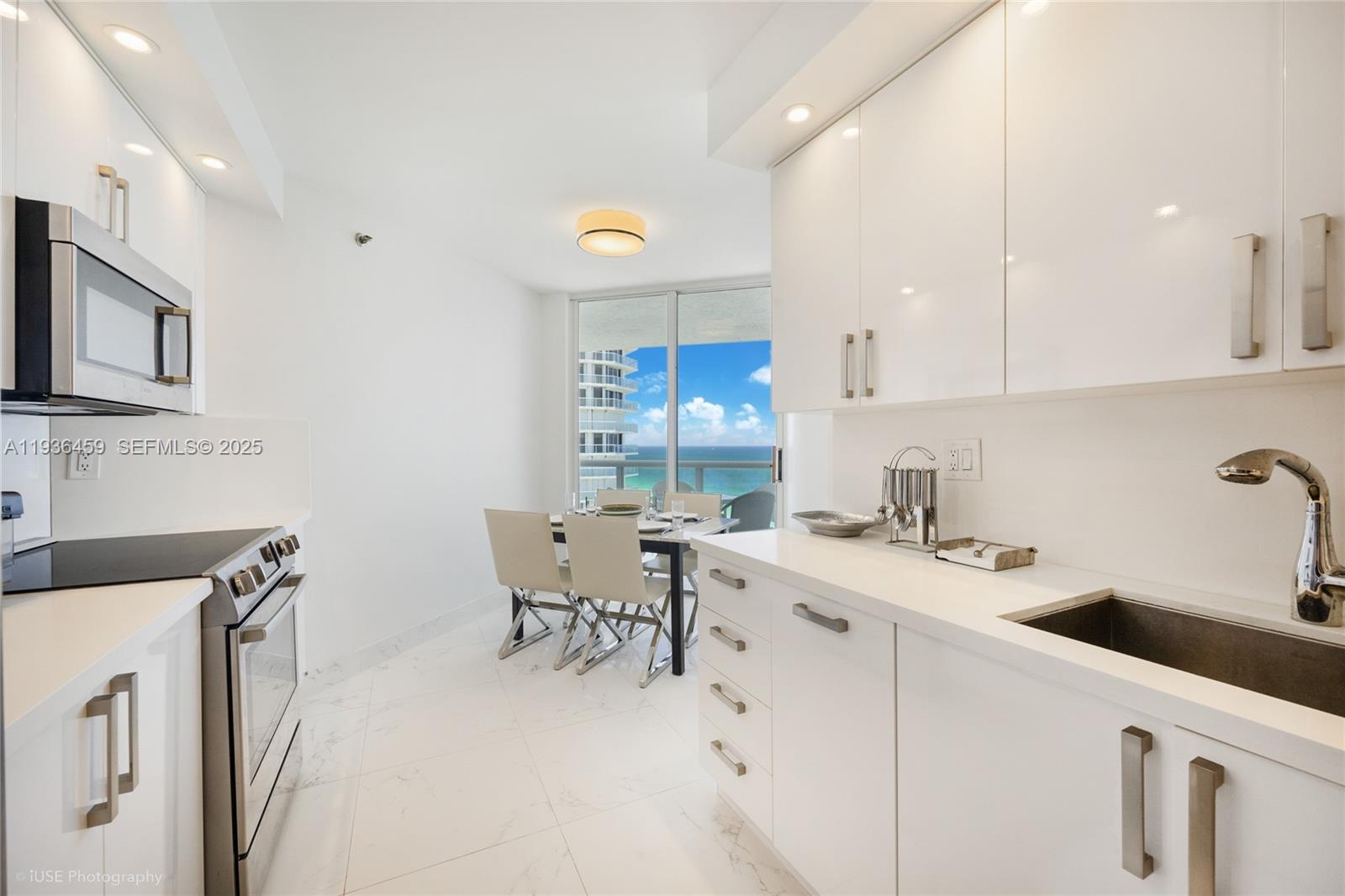 Photo of 16425 Collins Ave  #2215, Sunny Isles Beach, Florida, 33160 - 