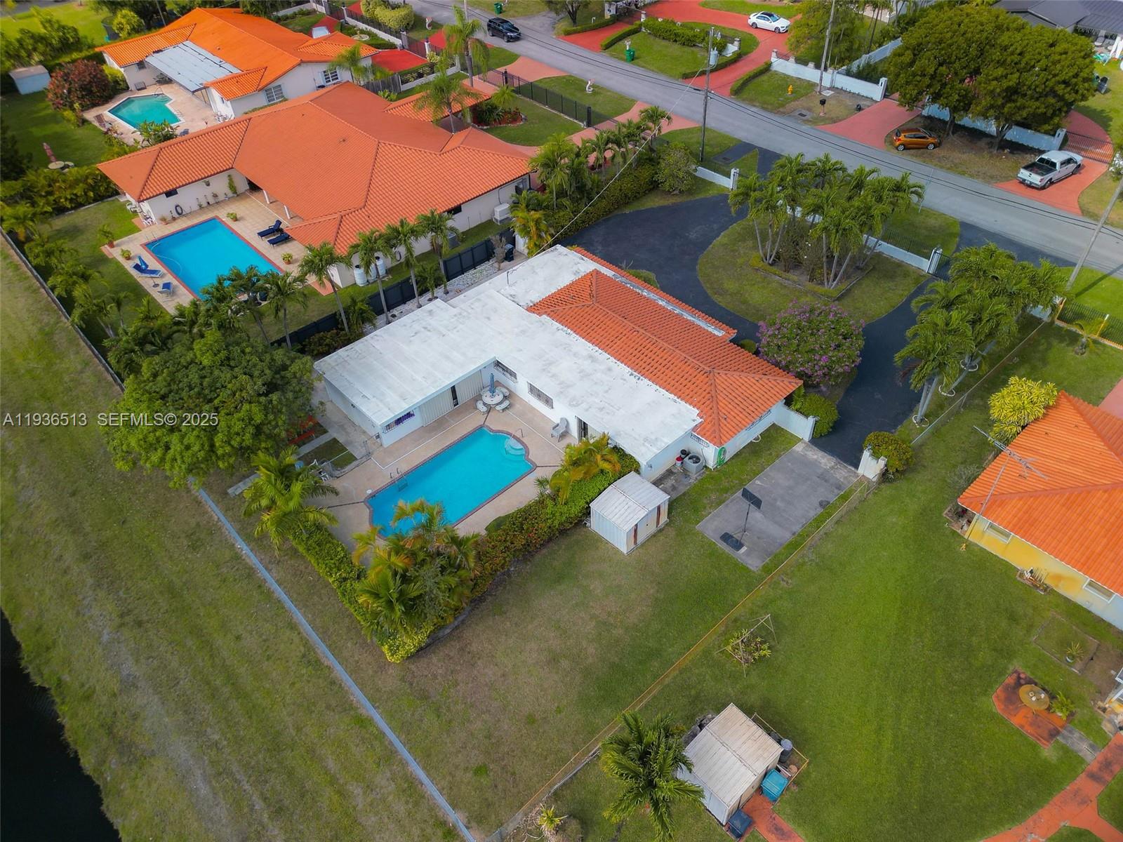 Подробнее / кв.футов $ 2025-12-30 0 Фото