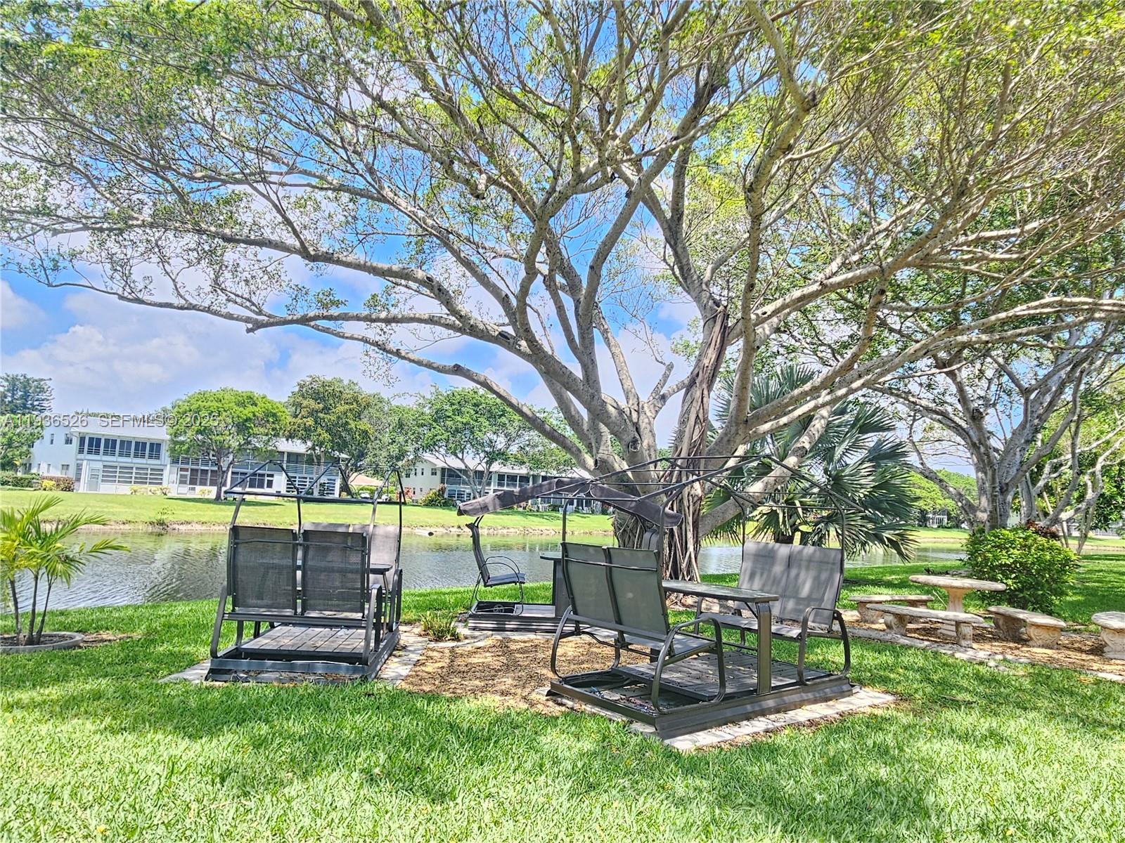 See details 62 2 / 2 820 sq. ft. $ 2025-12-30 0 Photo