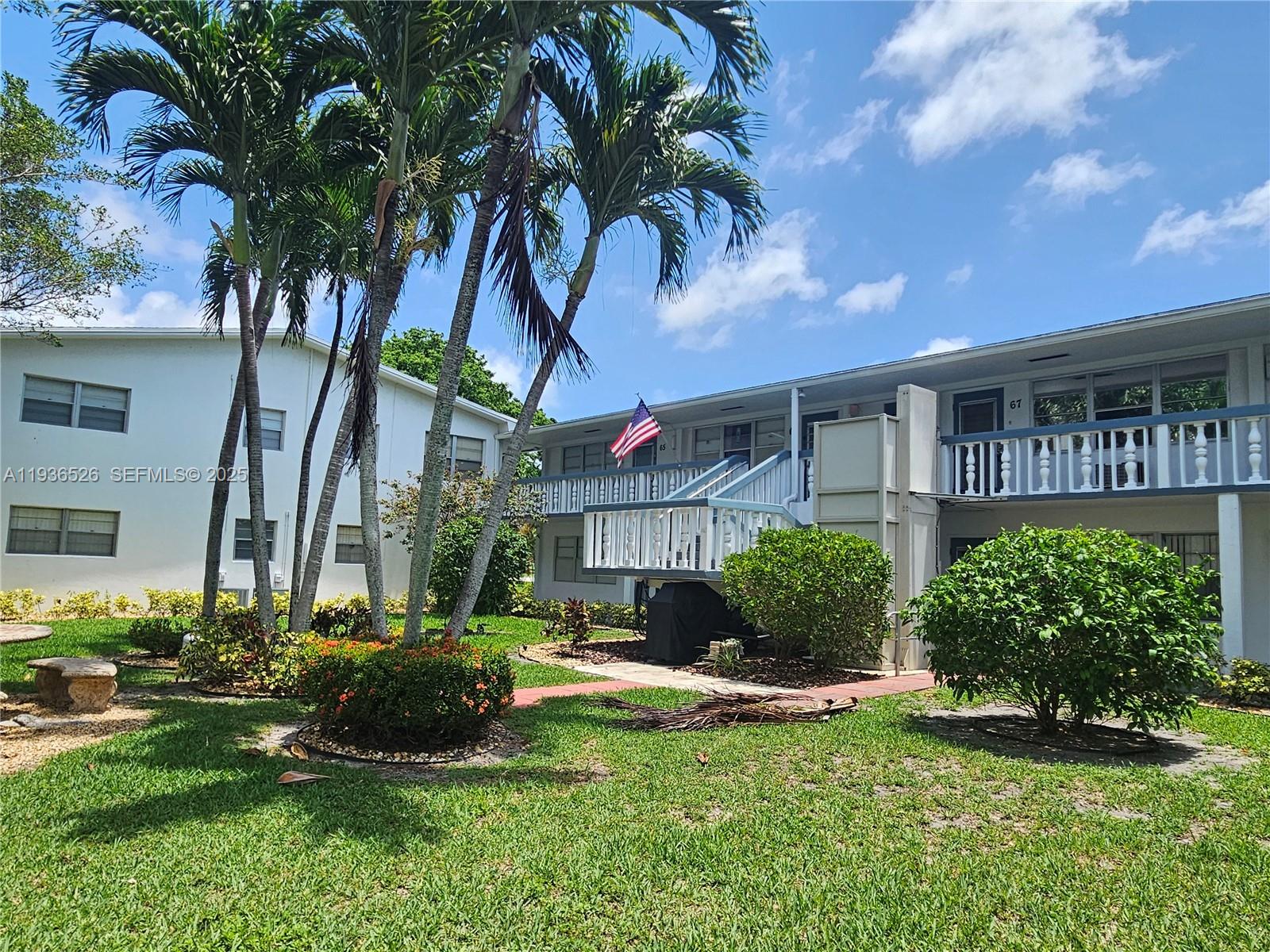 See details 62 2 / 2 820 sq. ft. $ 2025-12-30 0 Photo