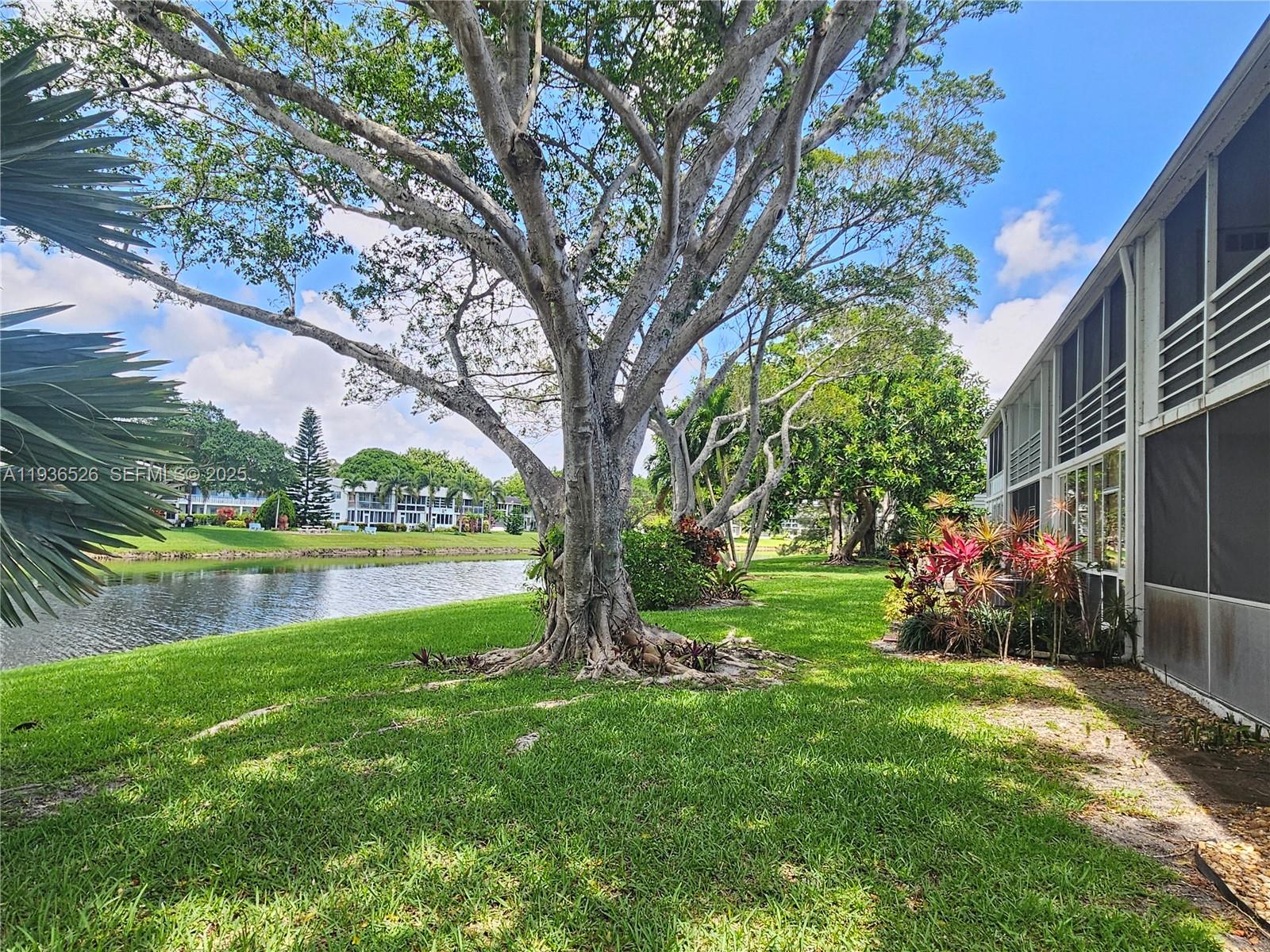 See details 62 2 / 2 820 sq. ft. $ 2025-12-30 0 Photo