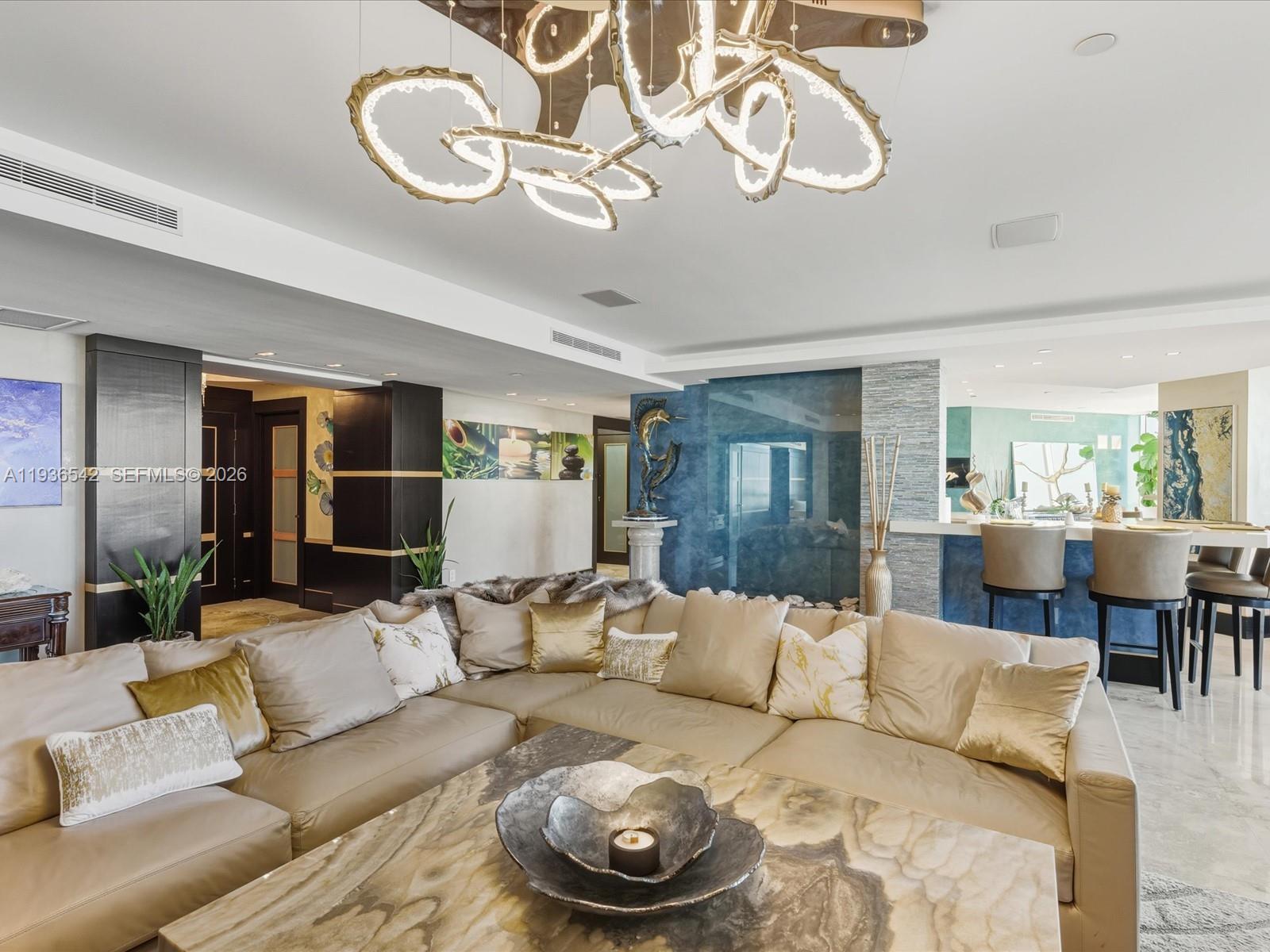 See details 5101 3 / 4 3016 sq. ft. $ 2025-12-30 0 Photo